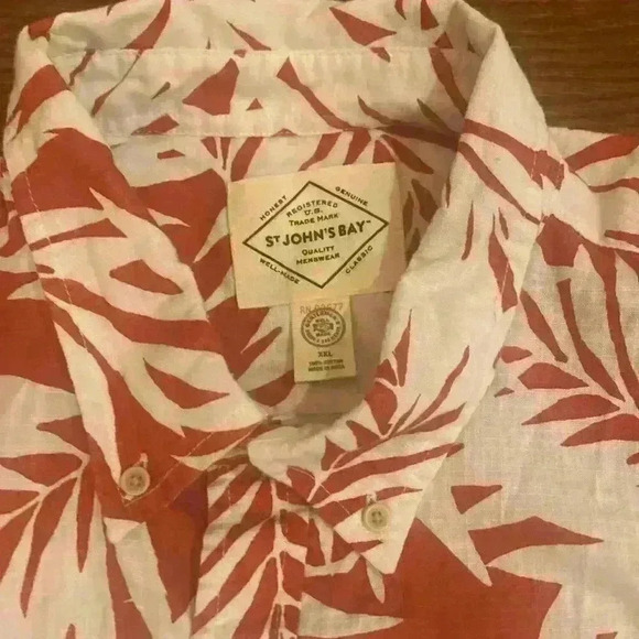 St. John's Bay Leaf Palm Print Button Down Shirt Red & White Men size XXL 2XL - Picture 3 of 9
